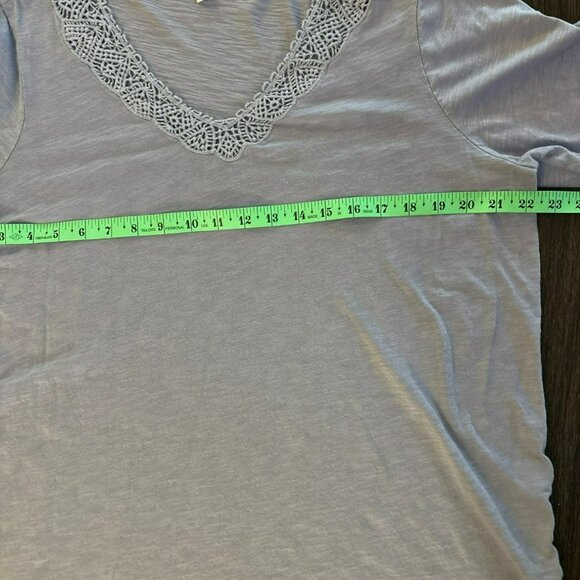 J.Jill Lace Trim V-Neck 3/4 Sleeve Top Light Purple Relaxed Fit Size 1X - Picture 6 of 7